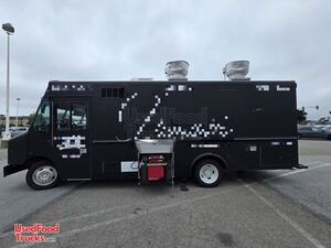 2018 28' Ford F-59 All-Purpose Food Truck w/ HCD Insignia + Pro Fire System