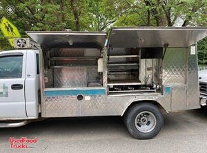 2001 GMC Sierra Long Bed Lunch Serving Canteen-Style Food Truck.