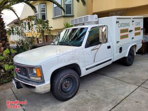 2000 GMC 2500 PK Commercial 18' Catering Delivery Truck