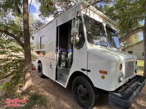 Used Chevy Workhorse Diesel 20' Step Van Kitchen Food Truck