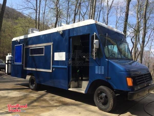 Beautiful Chevrolet G3500 Van Food Truck/Mobile Kitchen