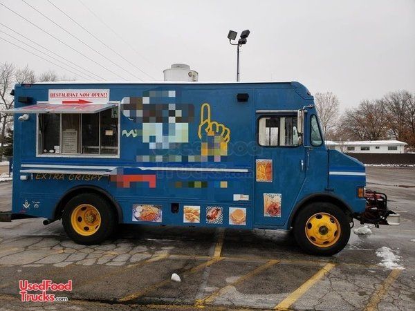 International Food Truck Mobile Food Unit with 2016 Kitchen Build