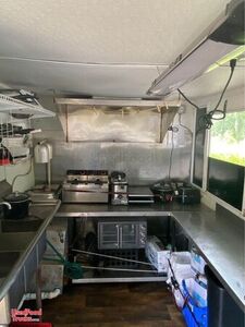 Nicely Equipped 2015 Kitchen Food Trailer/Used Mobile Kitchen