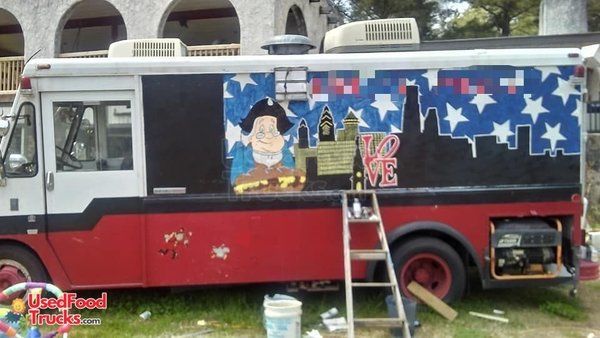 Ready to Work International Step Van Kitchen Food Truck / Used Mobile Kitchen.