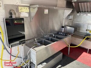 16' GMC Value Van Street Food Truck / Used Mobile Kitchen Unit