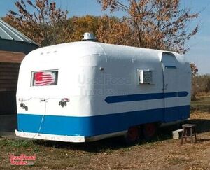 Vintage 1968 - Converted Streamline Travel Trailer 7.5' x 15' Food Concession Trailer