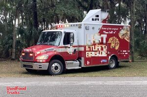 AMAZING 2009 24' Freightliner M2 106 Food Truck Ambulance to Mobile Food Unit Conversion