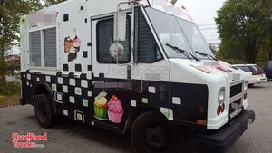 GMC Bakery / Dessert Truck.