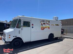 Licensed - Chevrolet P30 All-Purpose Street Food Truck Mobile Food Unit