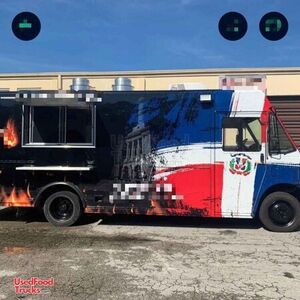 Licensed - 2000 Freightliner Diesel Step Van Kitchen Food Truck with Pro-Fire System.