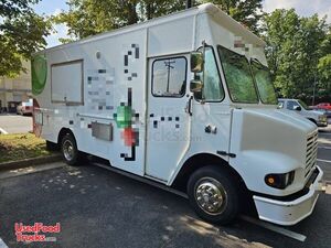 Well Equipped 26' 2006 Freightliner MT45 Food Truck with 2015 Kitchen Build-Out