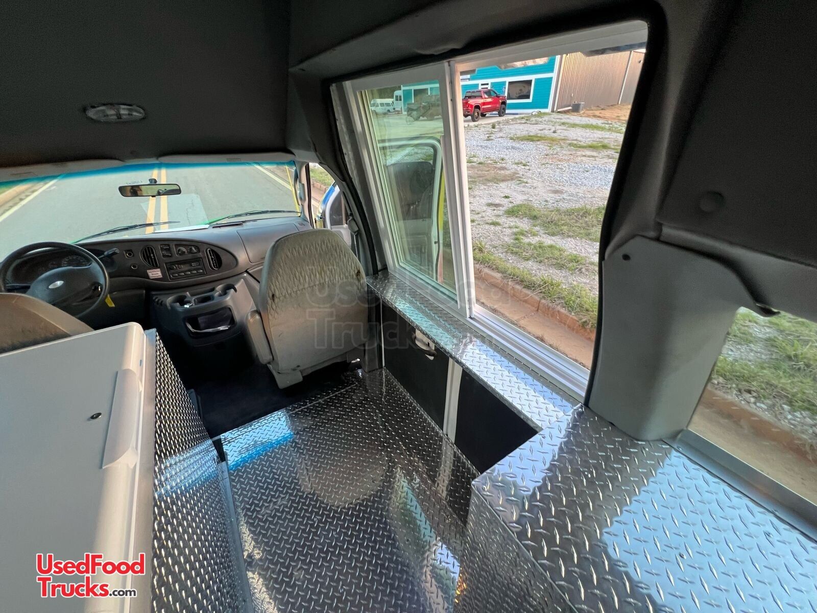 Ford E350 Colorful amp Bright Ice - 74873 1 E Xl 