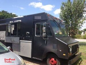 P30 Mobile Kitchen Truck