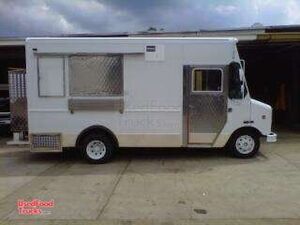 2001 Grumman Olson Ford Mobile Kitchen Truck