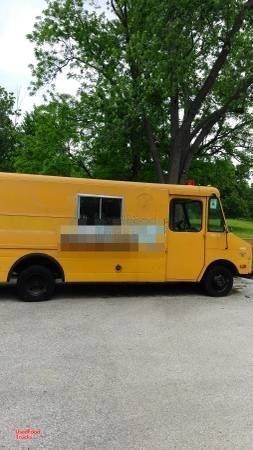 Awesome Chevrolet Step Van Food Truck / Used Kitchen on Wheels