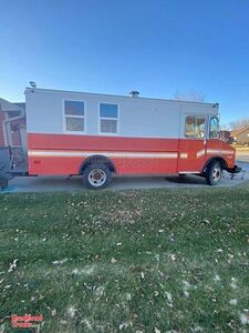 Chevrolet 20' Step Van Wood-Fired Pizza Truck for Completion