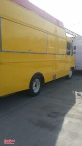 Versatile - GMC All-Purpose Food Truck Mobile Food Unit