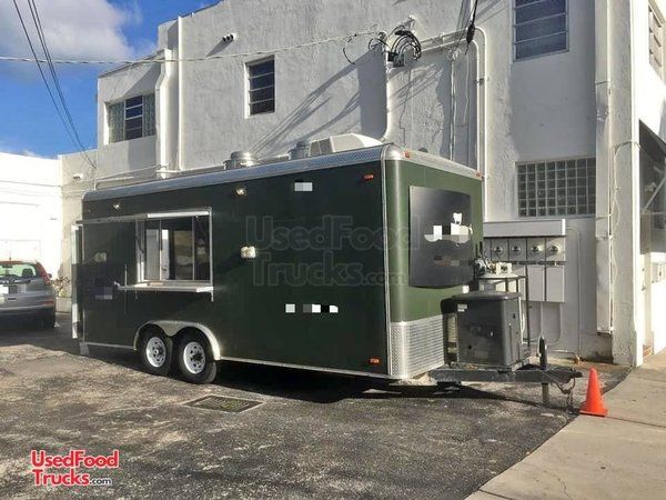 Well-Equipped 2014 Mobile Kitchen / Loaded Food Concession Trailer