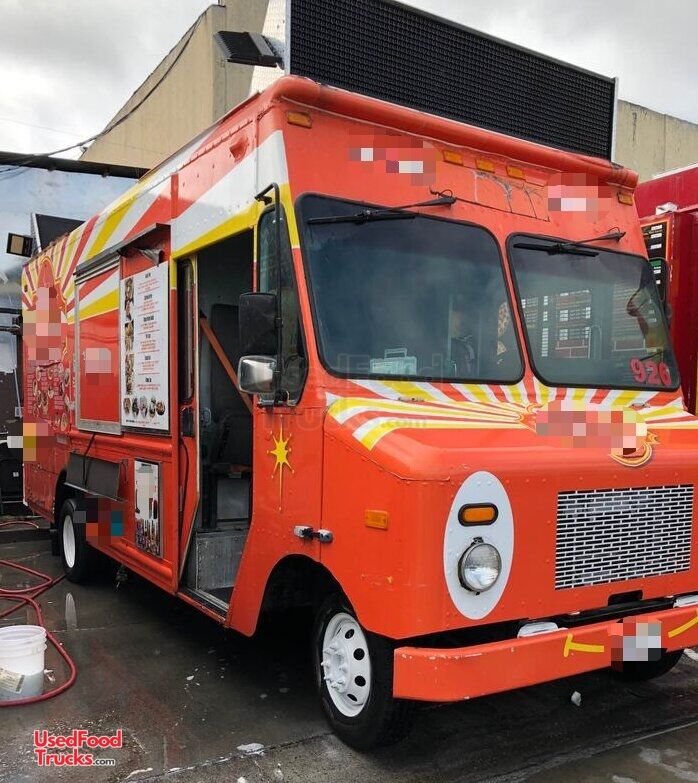 NiceLooking 2007 Stepvan AllPurpose Food Truck with Permits