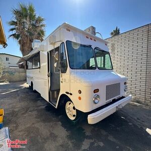 Well Equipped - 2009 Chevrolet 3500 All-Purpose Food Truck