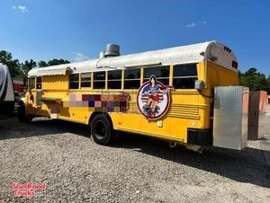 2001 International 380 All-Purpose Food Bus with Fire Suppression System