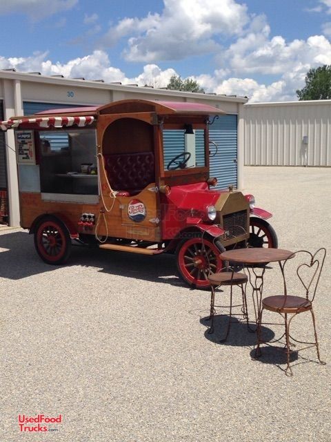 Eye-Catching Vintage Style 1915 Model T Ford Replica Concession Food Truck.