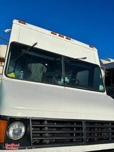 2004 Workhorse Step Van Kitchen Food Truck with Pro-Fire System