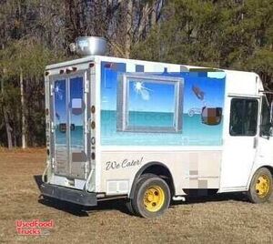 Well Maintained - 18.5' GMC Utilimaster Step Van Kitchen Food Truck