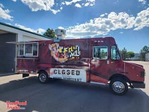 LOW MILES Like New Fully Loaded - Turnkey Business  2004  24' Chevy Step-Up Workhorse Food Truck