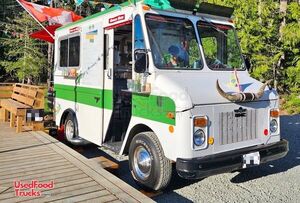Well Equipped 1979 15' Grumman Kurbmaster Jr All-Purpose Food Truck w/ Smoker