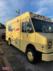 Ready to Complete Diesel 1998 Frightliner Step Van Food Truck / Used Mobile Kitchen.