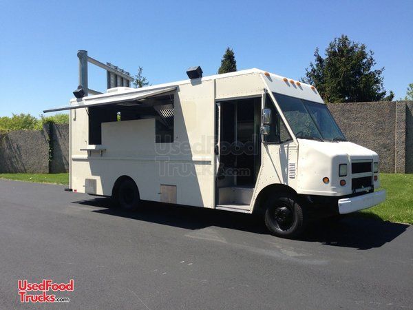Chevrolet P30 Barbecue Food Truck / Mobile Kitchen