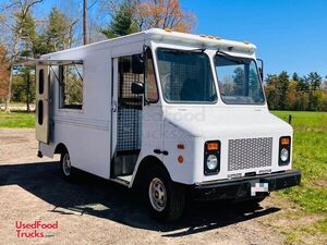 Well-Maintained Chevrolet P30 Step Van Food Truck with Brand New Interior.