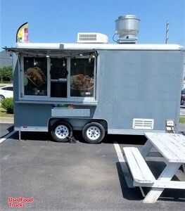 2007 Mobile Kitchen Food Trailer/Very Clean Mobile Kitchen.