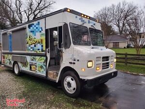 Barely Used 2003 ICC Diesel Step Van Mobile Kitchen Food Truck.