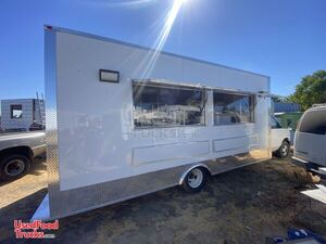 2011 22' Food Truck with Pro-Fire Suppression and NEW Kitchen