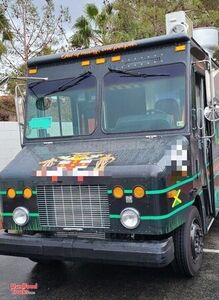 Custom Built - 2002 Freightliner MT45 Food Truck with 2022 Kitchen Build-Out Sale