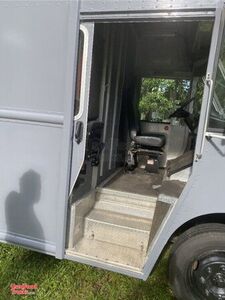 2007 Freightliner MT45 Diesel Ready to Outfit 26' Empty Food Concession Truck