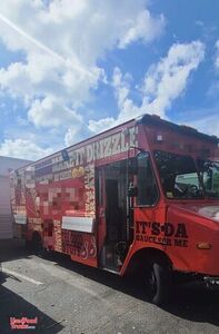 2004 - 18' Freightliner MT35 Diesel Food Truck with Lightly Used 2021 Kitchen.