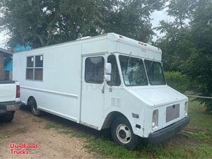 Used Chevrolet P30 Step Van Mobile Kitchen Unit-Food Truck.