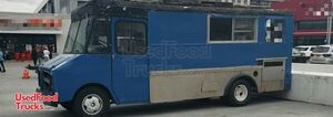 Chevy P30 Used Food Truck Mobile Kitchen