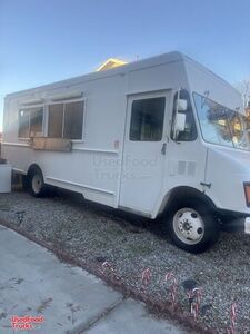 Well-Equipped GMC Step Van All-Purpose Food Truck Mobile Food Unit