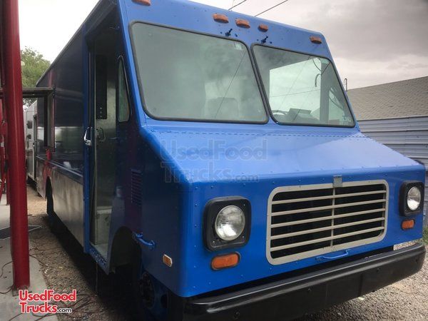 GMC 24' P35 Step Van Mobile Kitchen Food Truck with Commercial Equipment.