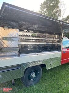 Chevrolet Silverado 2500 Lunch Serving Food Truck with 20054 Wag Catering Box.
