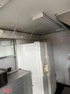 Clean - Kitchen Food Trailer with Fire Suppression System | Food Concession Trailer