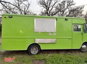 Like New - Grumman Olson All-Purpose Food Truck with Fire Suppression System
