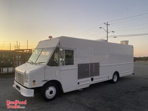 2008 Freightliner MT45 All-Purpose Food Truck | Mobile Food Unit