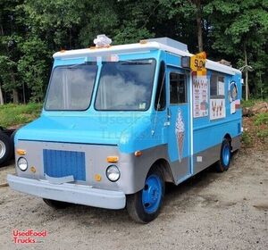 Rebuilt- GMC P30 Step Van Ice Cream Truck with 2019 Kitchen Build-Out.