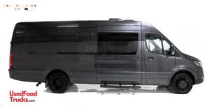Low Mileage - 2020 14' Mercedes Benz Sprinter 4500 Diesel Customized  Food Truck