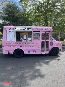 Well-Maintained Chevy G30 Mobile Ice Cream and Dessert Truck.